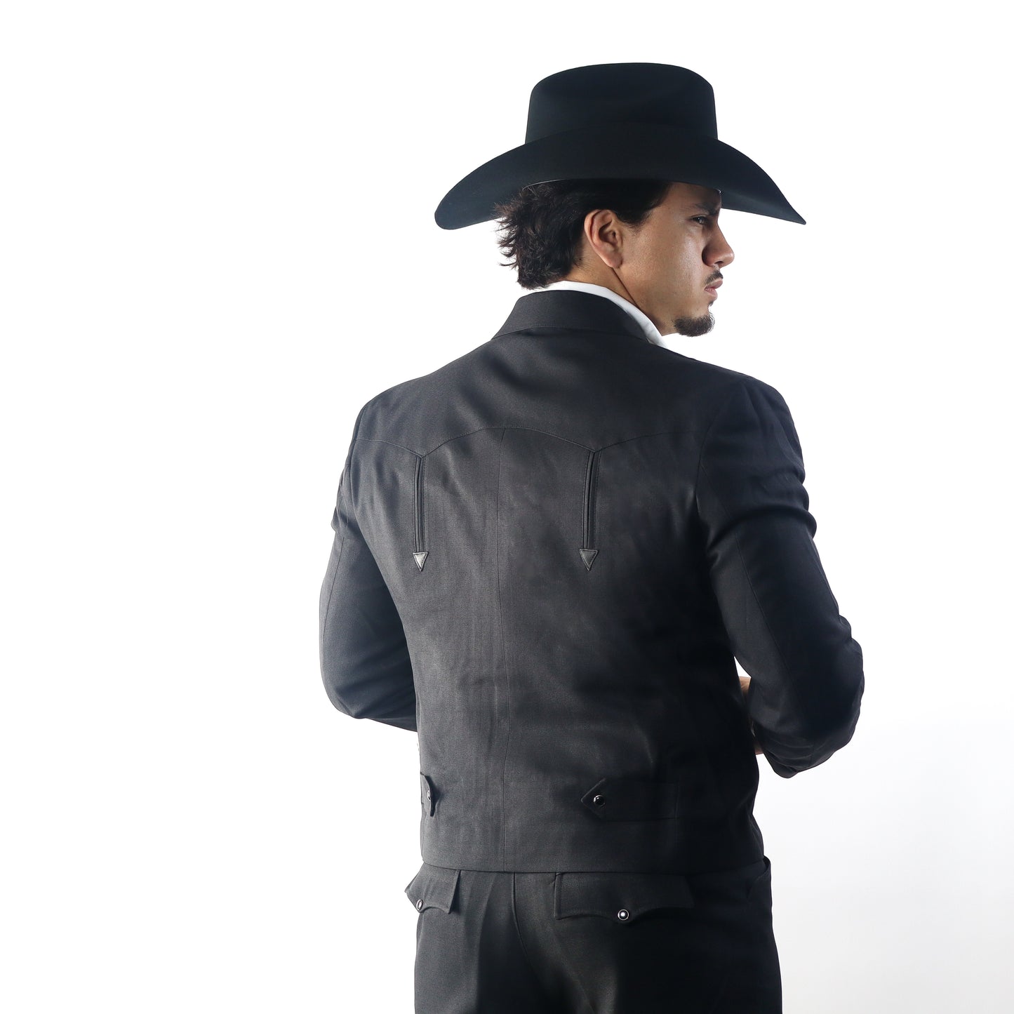 Traje Caporal Toledo Negro Piel Gravada