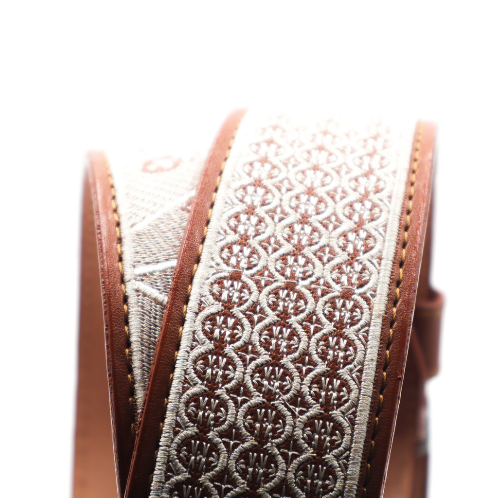 Cinturon Bordado Tang - Cartas