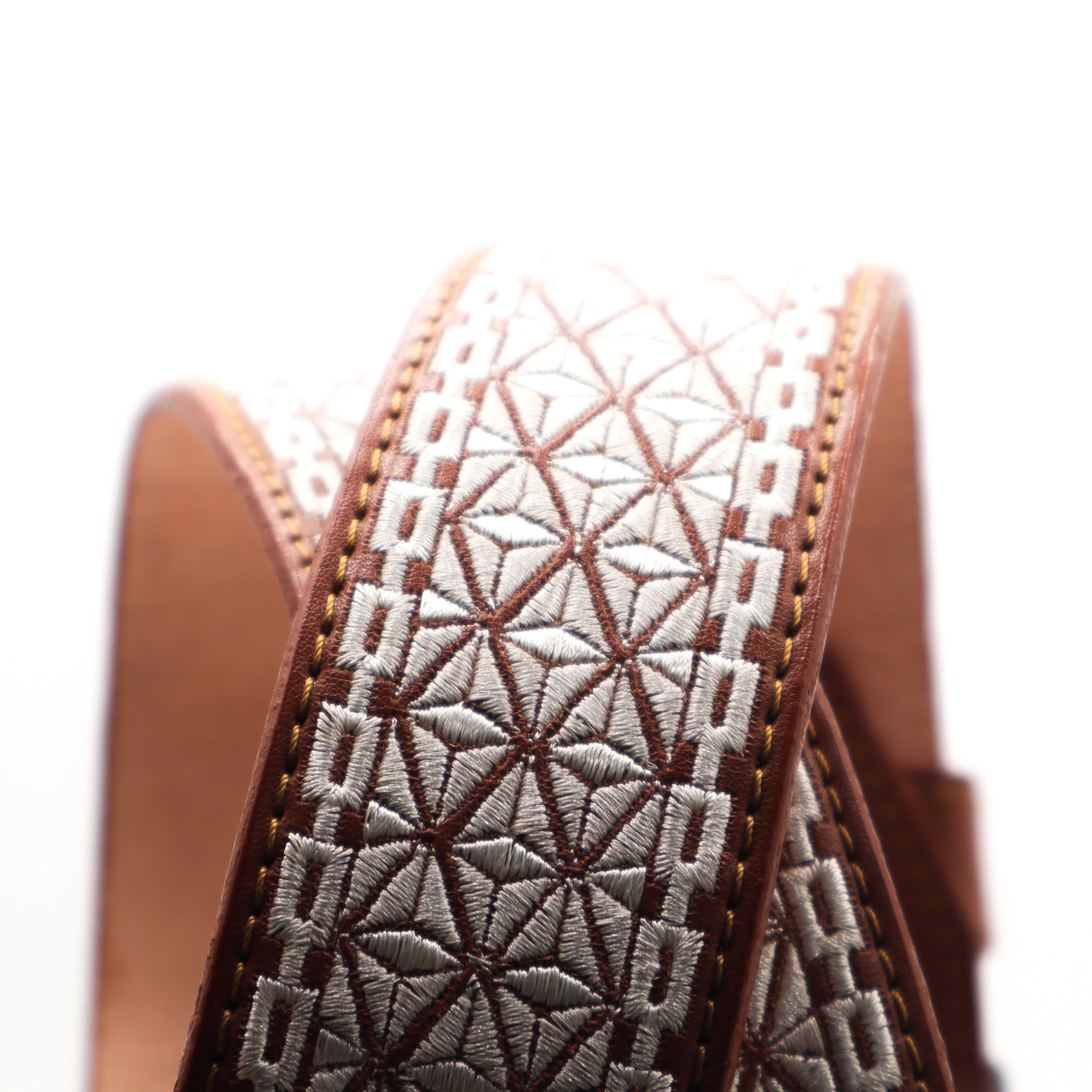 Cinturon Bordado Tang - Diamantes