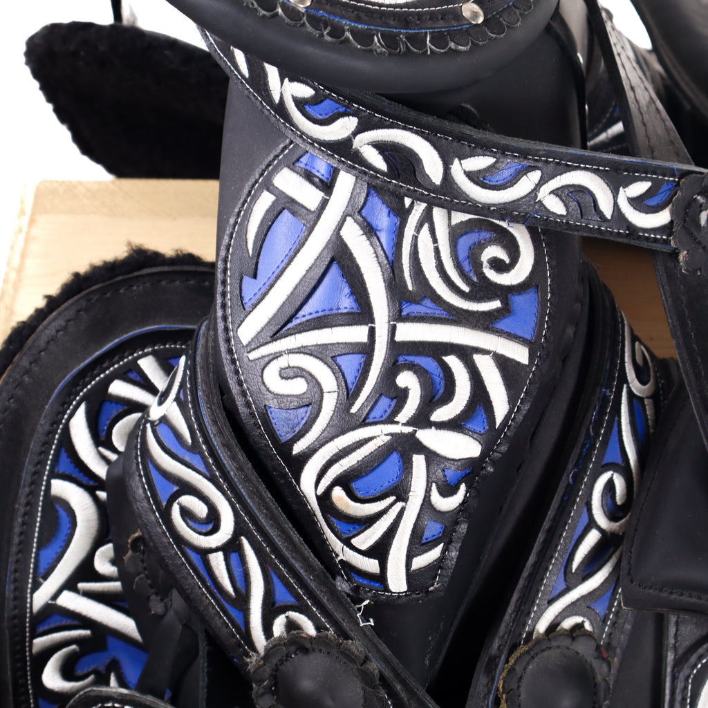 Ducktail Charro Saddle 16" - Black and Blue | Horse