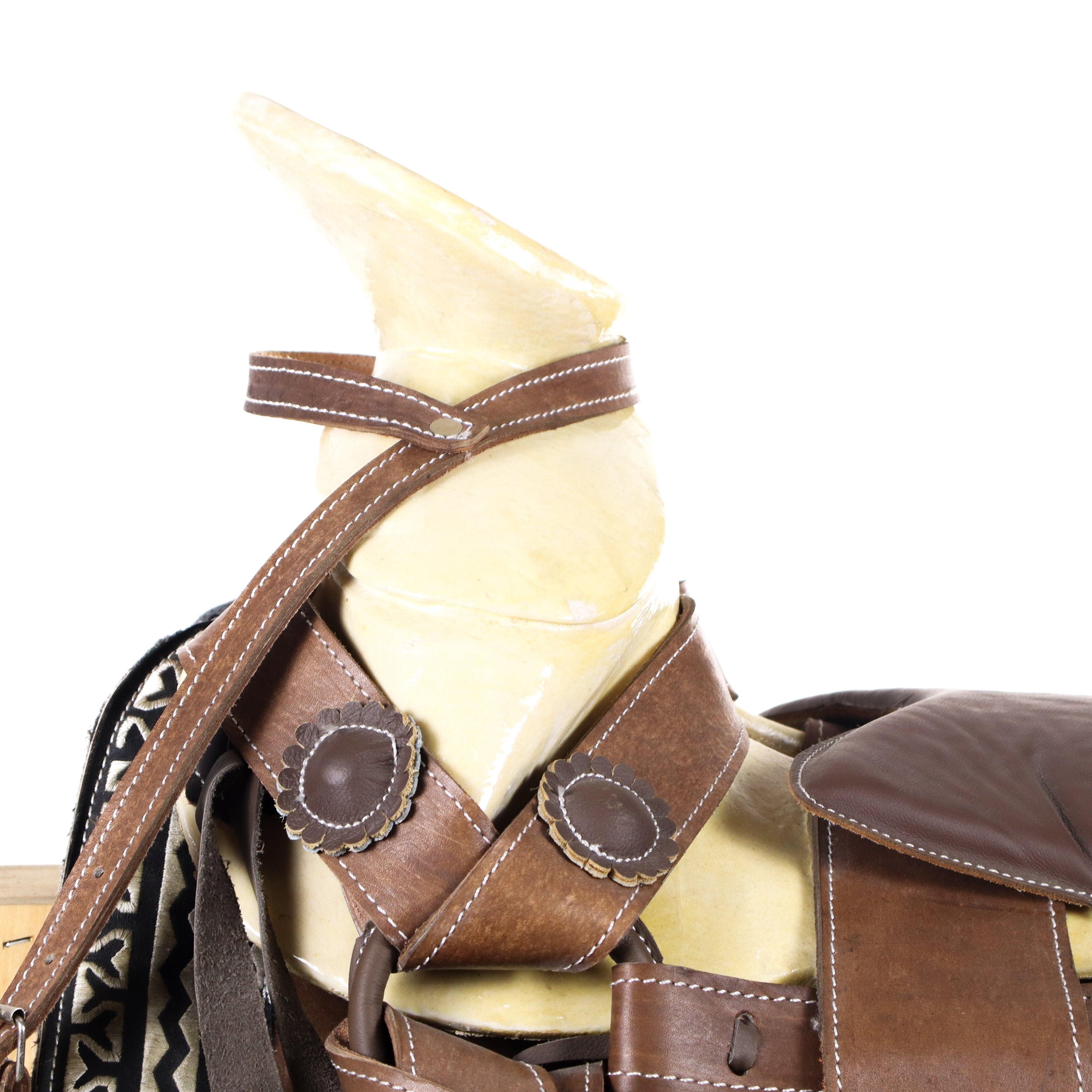 Charro Saddle 16" - Brown | Horses Q1