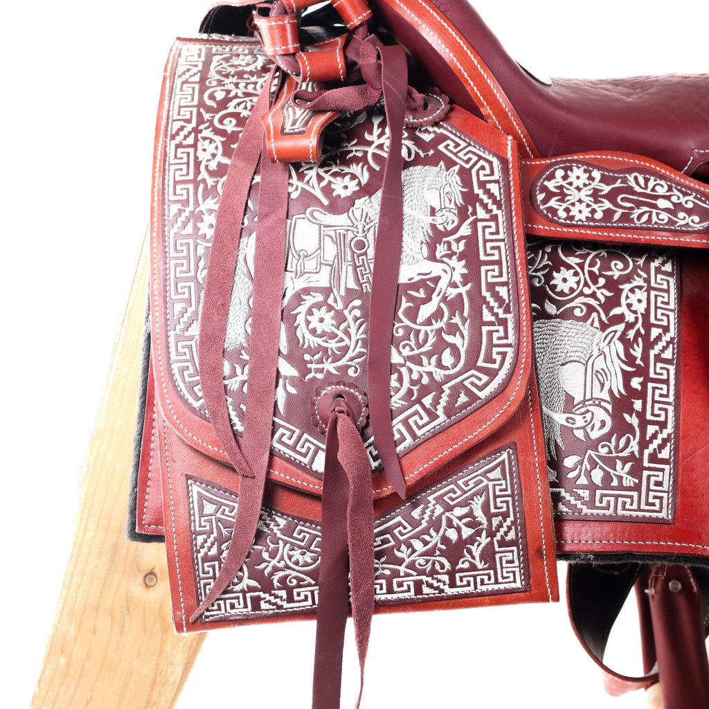 Charro Saddle 16" - Red | Horse Q2