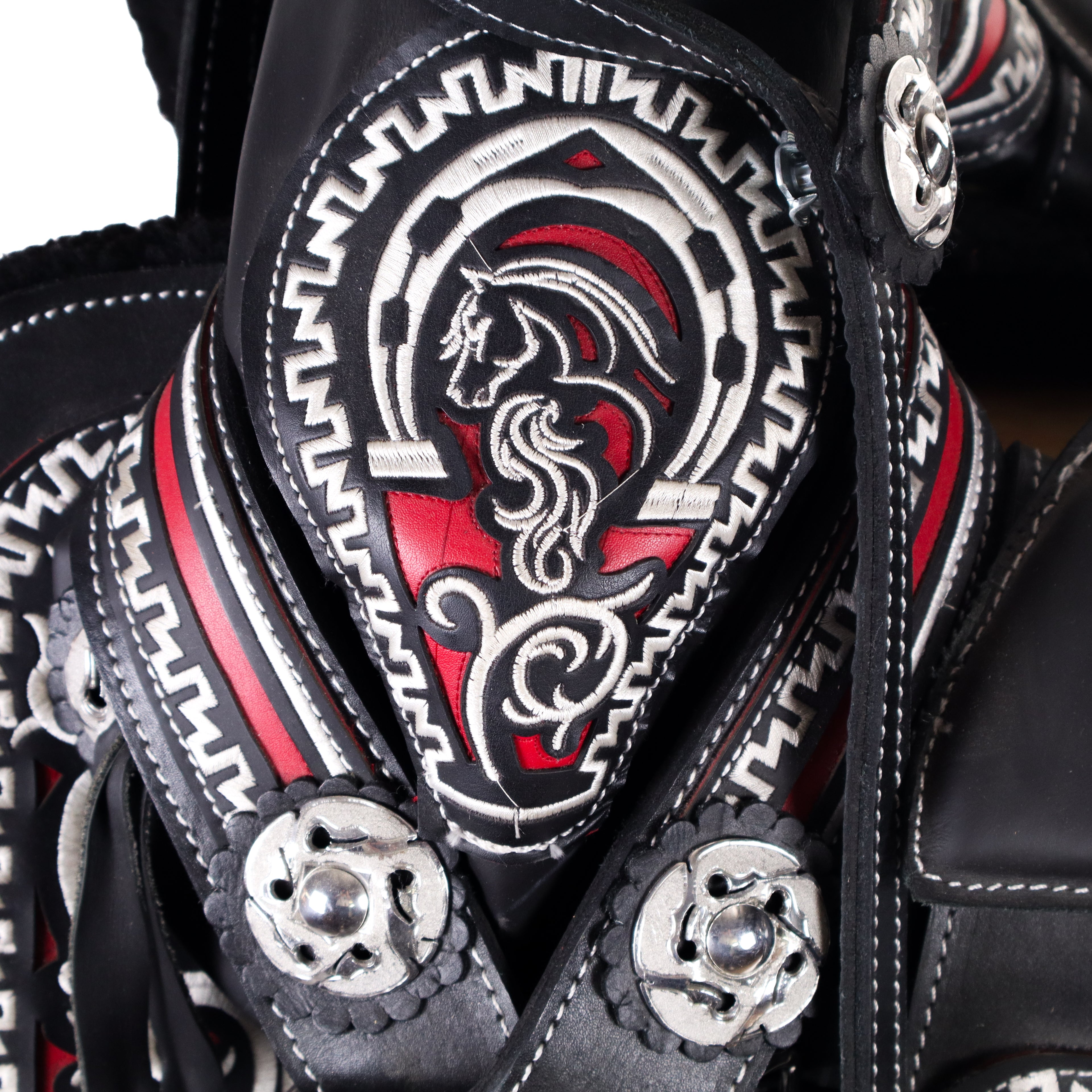 Charro Saddle 16" - Black and Red | Horse Q3